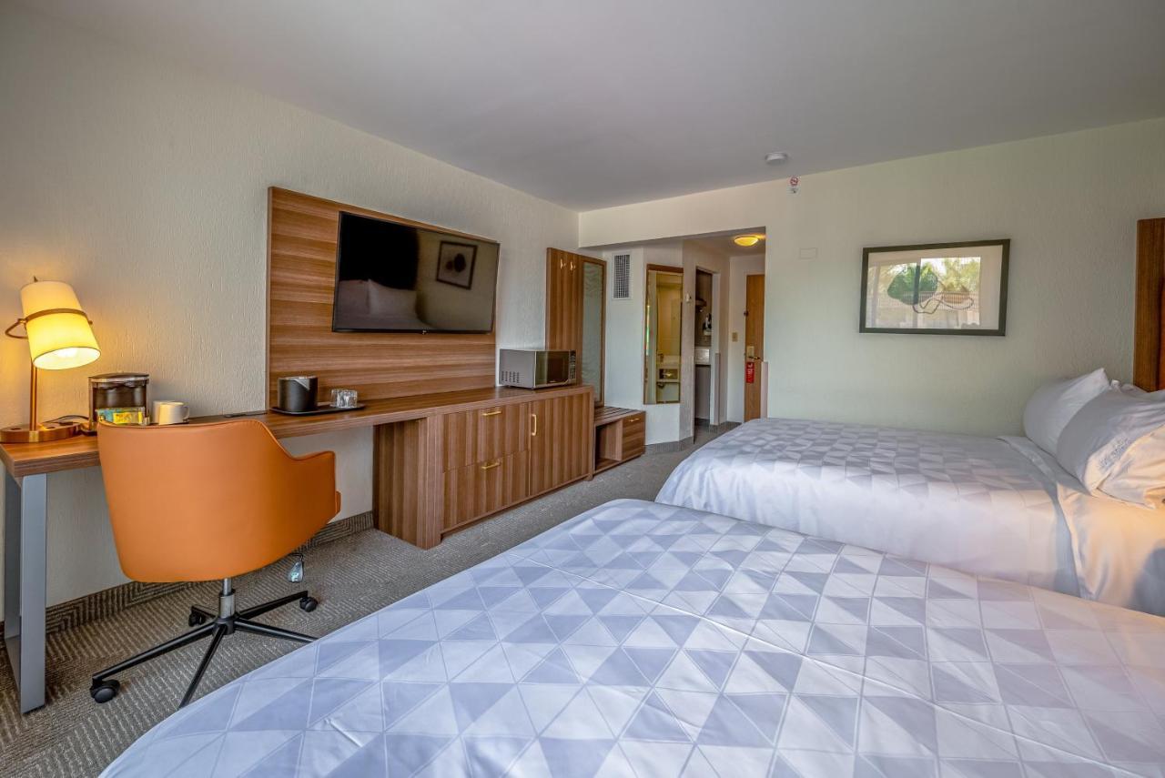 Western 4* San José